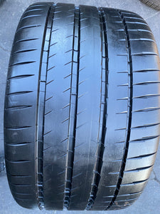 (1) 335/25ZR22 Michelin Latitude Sport 4S w/98% Tread Life. Local Pickup Only.