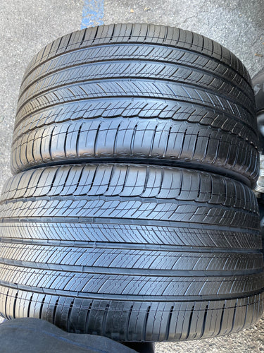 (2) 315/40R21 111H Michelin Primacy Tour Total Performance w/98% Tread Life. Local Pickup Only.